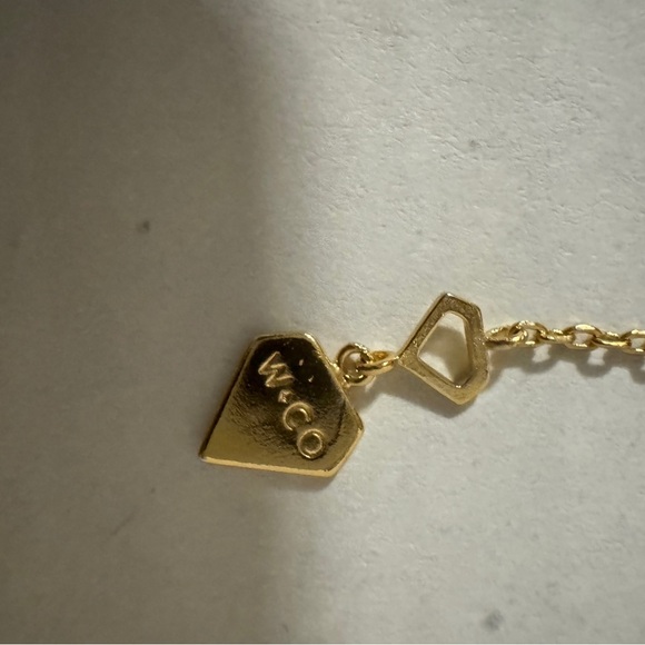 Gold Pendant Necklace with Blue Stone - Picture 3 of 3